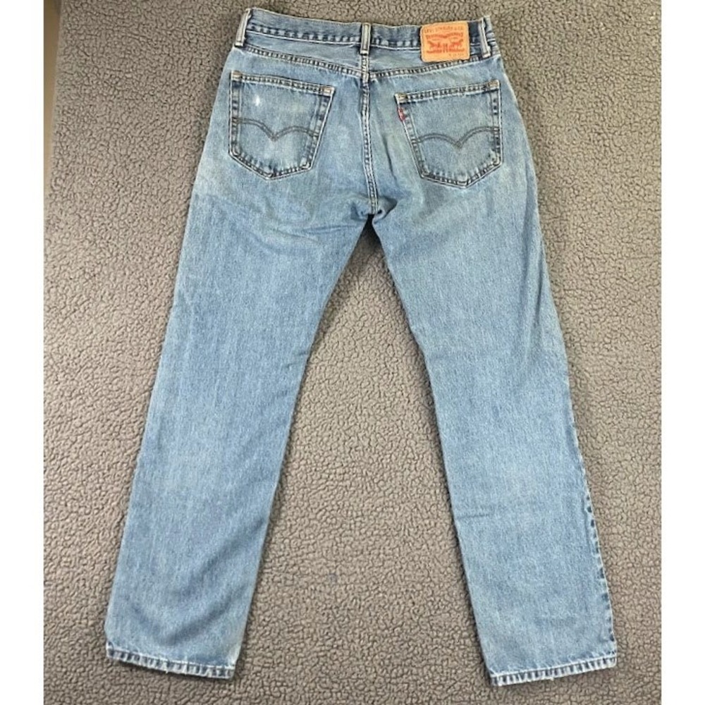 Levis 505 Regular Fit Straight Leg Jeans Light Wash Blue Mens 33x32 Distressed - Picture 4 of 11